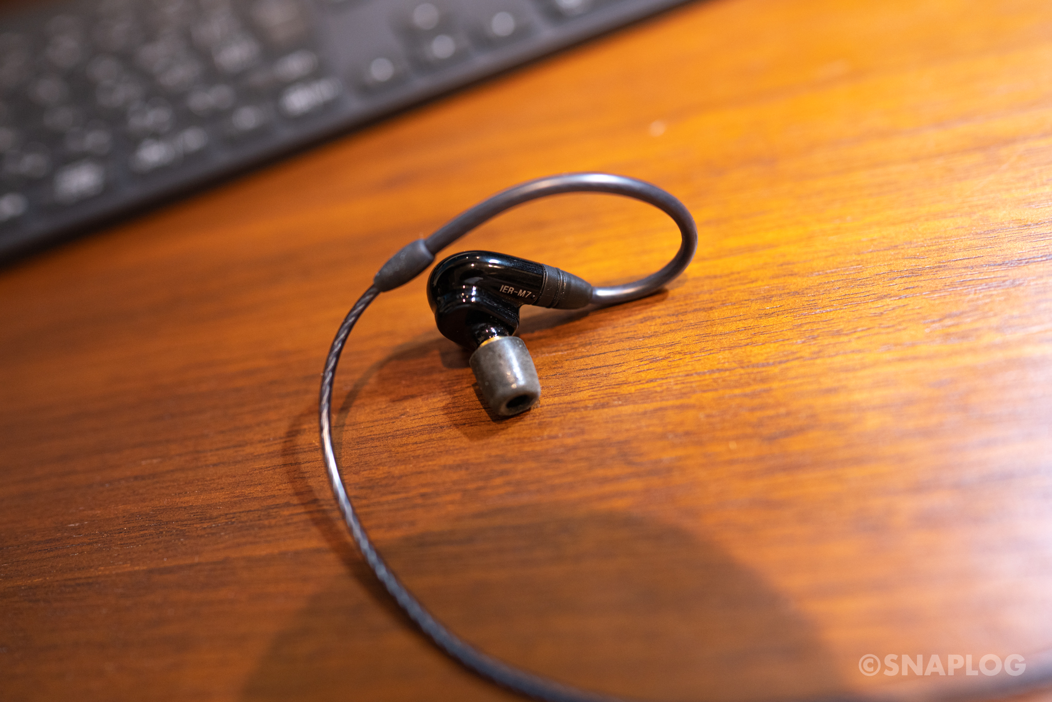 SONY IERM7 レビュー フラットで高解像度な音質で感動 SNAPLOG